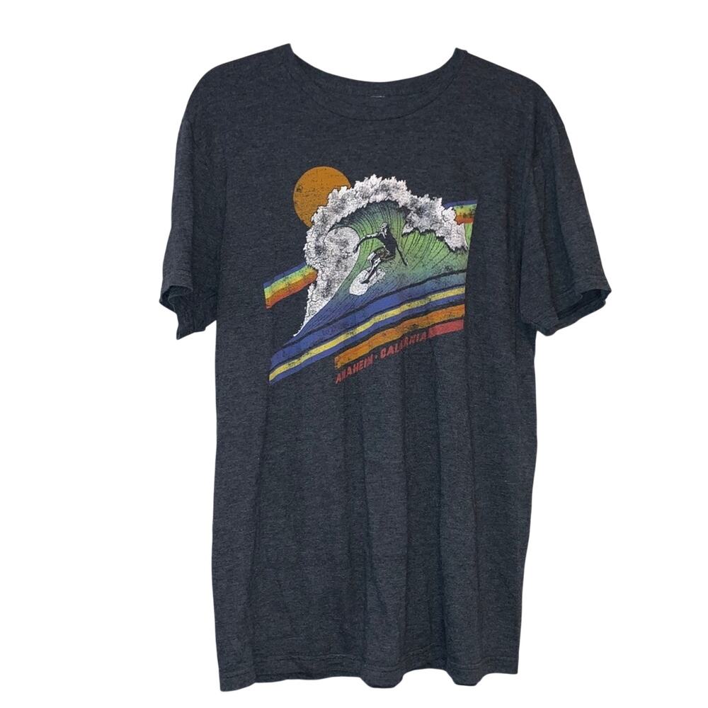 Anaheim California Surf Graphic Tee Large Vintage Style‎ Wave Rainbow T-Shirt